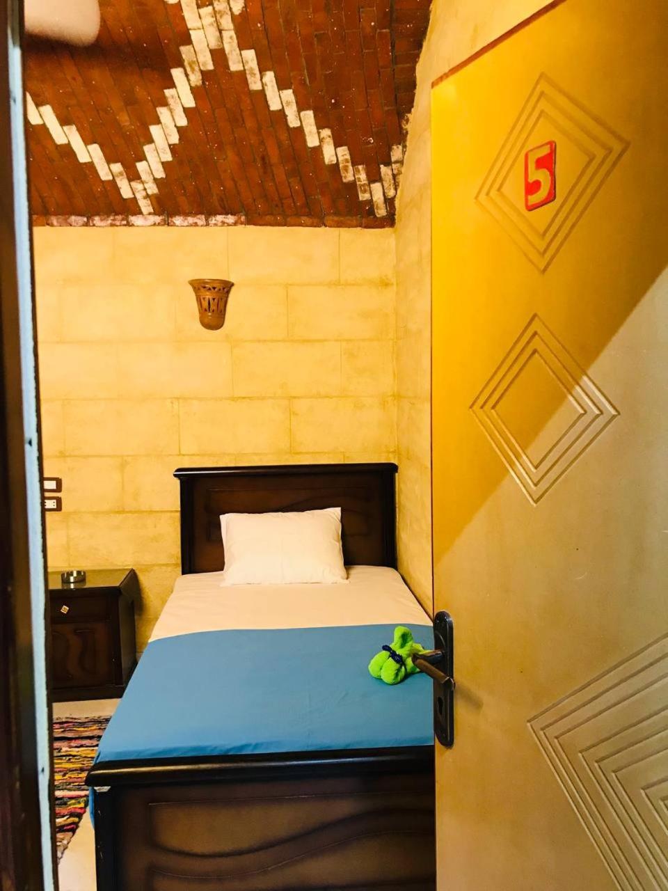 Labib Guest House 阿斯旺 外观 照片